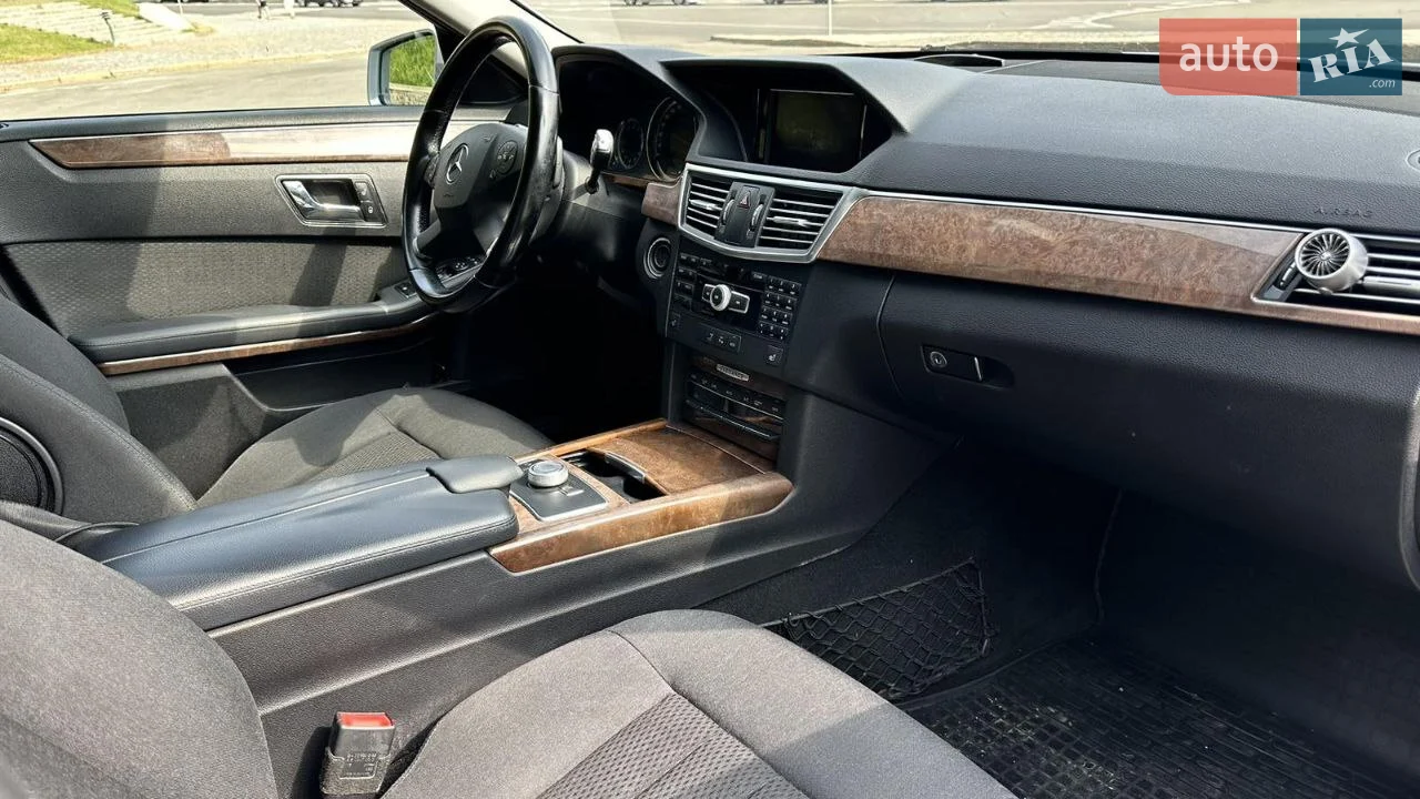 2011 Mercedes-Benz E-klasse - мініатюра 4