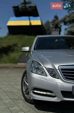 Mercedes-Benz E-Class 2011