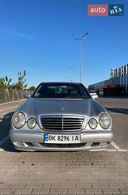 Mercedes-Benz E-Class  2000