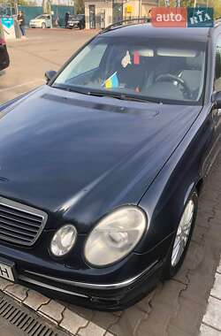 Mercedes-Benz E-Class  2004