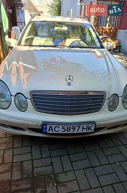 Mercedes-Benz E-Class  2004