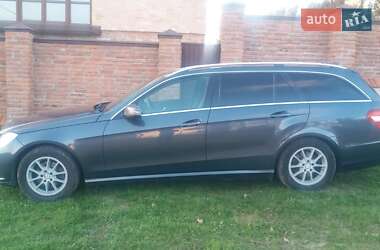 Mercedes-Benz E-Class  2013
