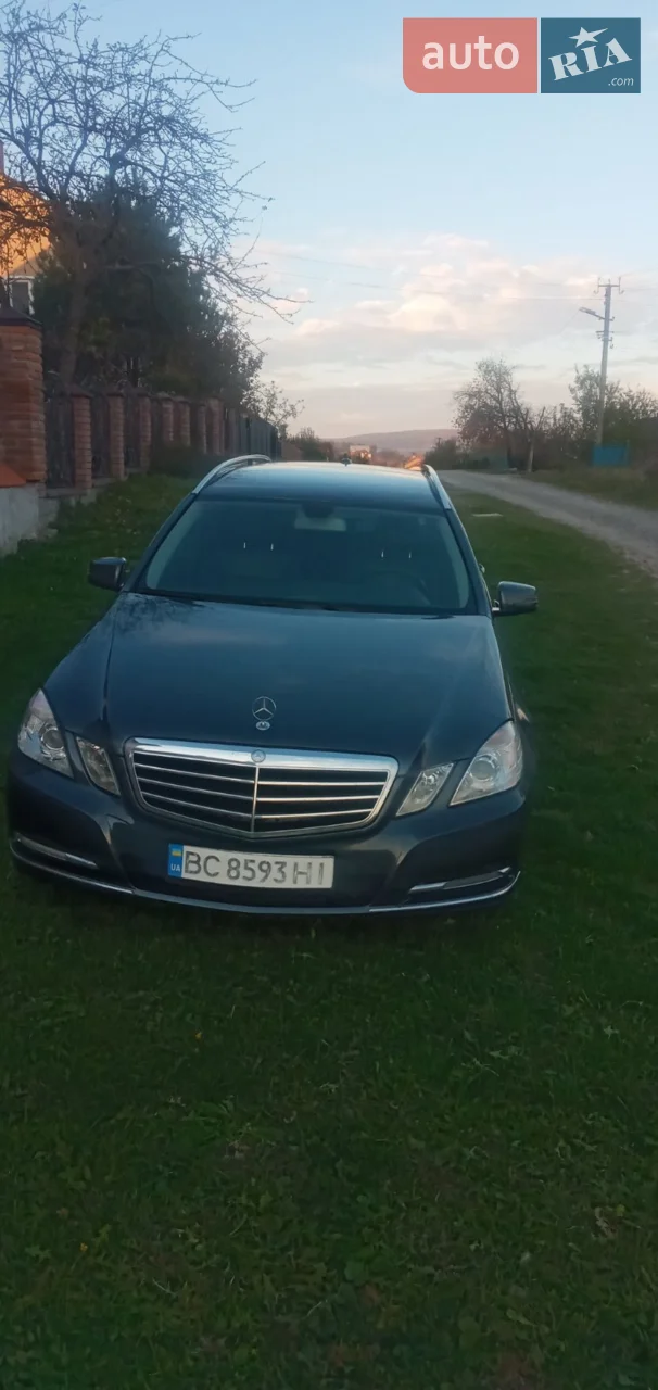 2013 Mercedes-Benz E-klasse - мініатюра 2