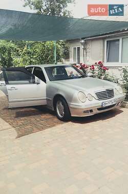 Mercedes-Benz E-Class  2000