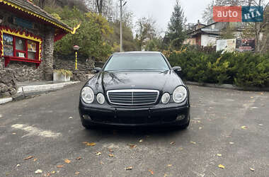 Mercedes-Benz E-Class  2004