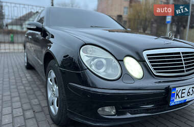 Mercedes-Benz E-Class  2004