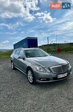Mercedes-Benz E-Class  2010