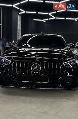 Mercedes-Benz E-Class  2019