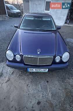 Mercedes-Benz E-Class 1998