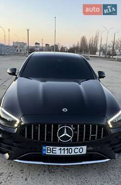 Mercedes-Benz E-Class  2021