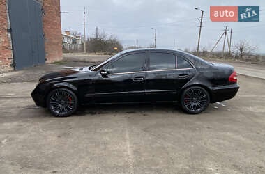 Mercedes-Benz E-Class  2005