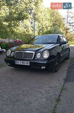 Mercedes-Benz E-Class  1998