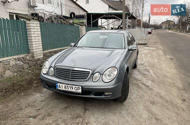 Mercedes-Benz E-Class  2005