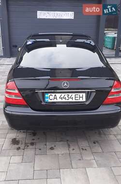 Mercedes-Benz E-Class  2003