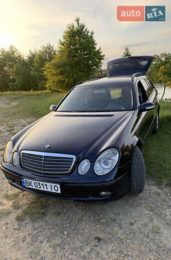 Mercedes-Benz E-Class 2004