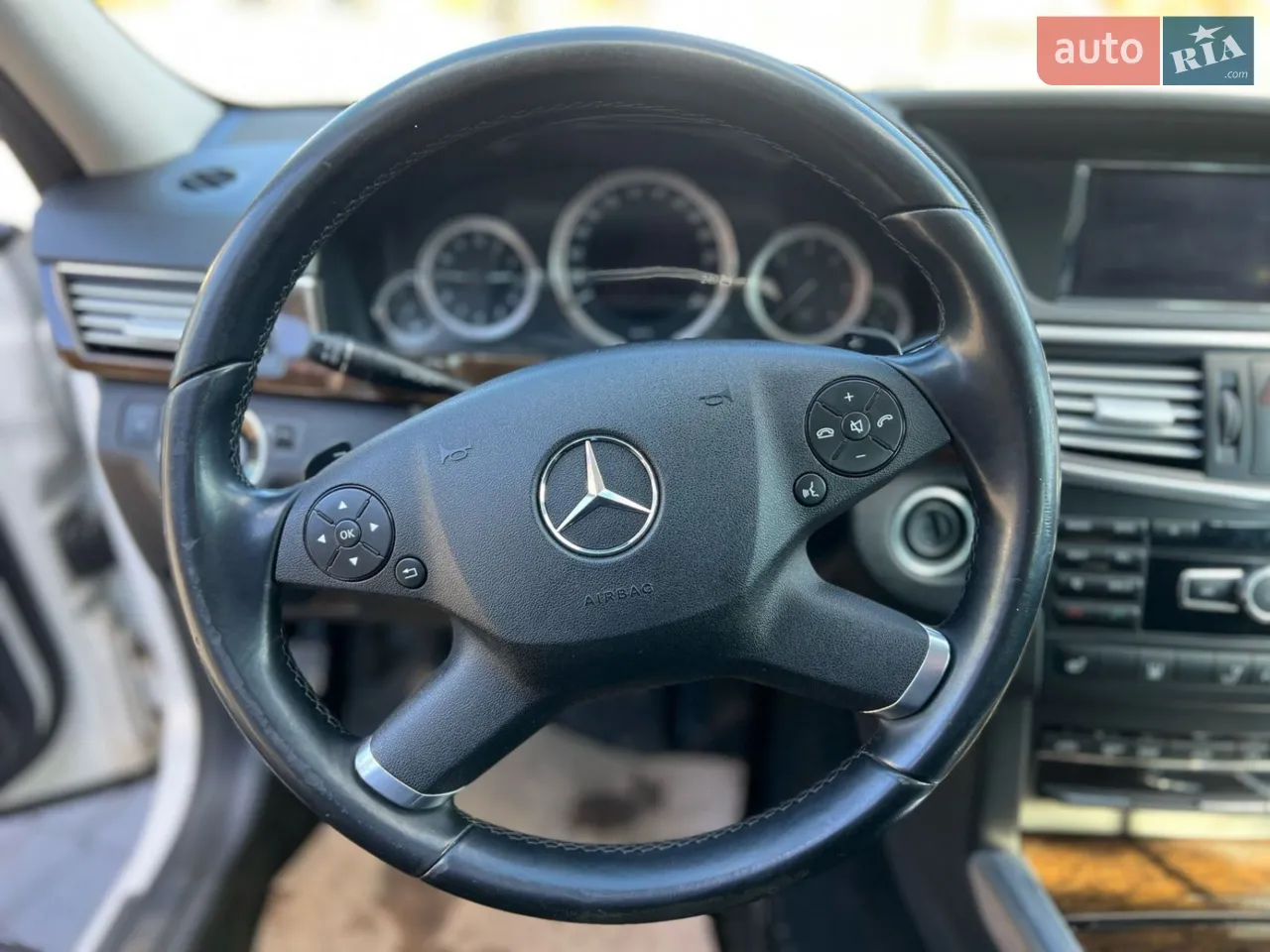 2012 Mercedes-Benz E-klasse - мініатюра 5