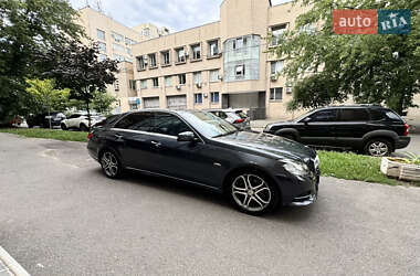 Mercedes-Benz E-Class  2013