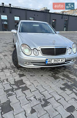 Mercedes-Benz E-Class  2003