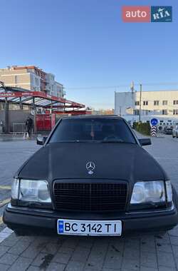 Mercedes-Benz E-Class 1995