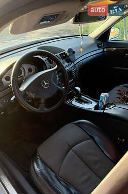 Mercedes-Benz E-Class  2003