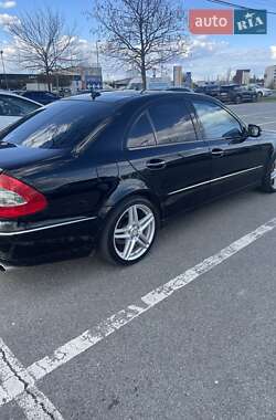 Mercedes-Benz E-Class  2006
