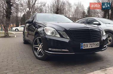 Mercedes-Benz E-Class  2011