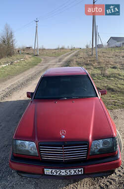 Mercedes-Benz E-Class  1994