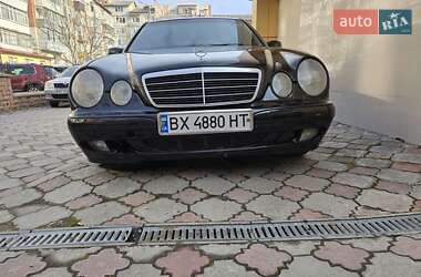 Mercedes-Benz E-Class  2001