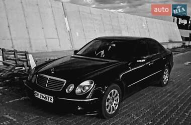 Mercedes-Benz E-Class  2005