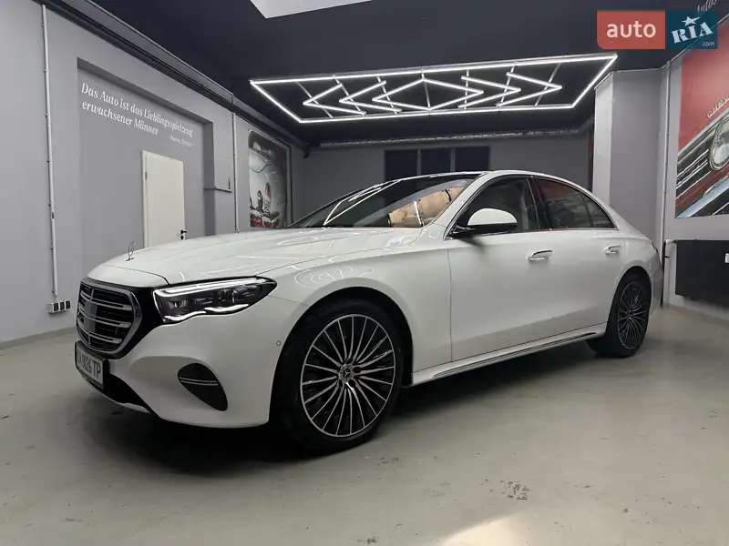 Mercedes-Benz E-Class 2024