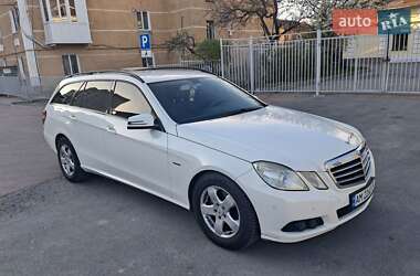 Mercedes-Benz E-Class  2011