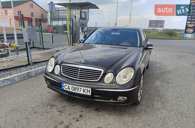 Mercedes-Benz E-Class  2004