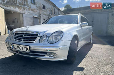 Mercedes-Benz E-Class  2004