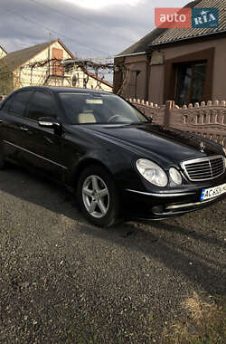 Mercedes-Benz E-Class  2003