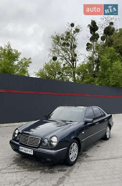 Mercedes-Benz E-Class 1998