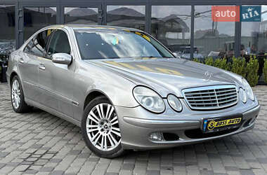 Mercedes-Benz E-Class  2002