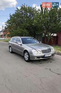 Mercedes-Benz E-Class  2005