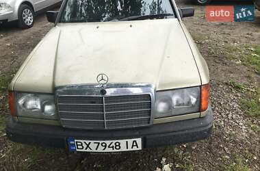 Mercedes-Benz E-Class  1988