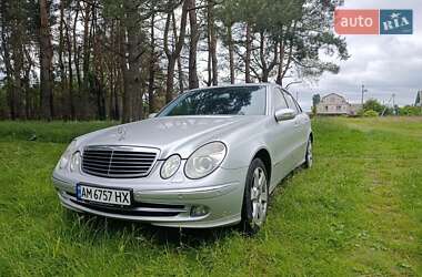 Mercedes-Benz E-Class  2005