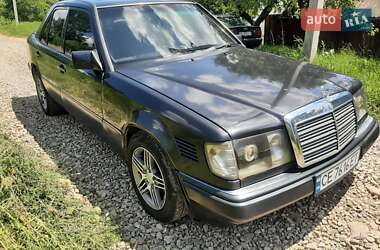 Mercedes-Benz E-Class  1992