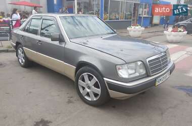 Mercedes-Benz E-Class  1994