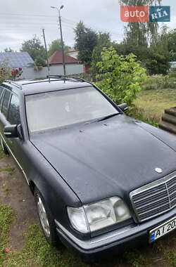 Mercedes-Benz E-Class 1995