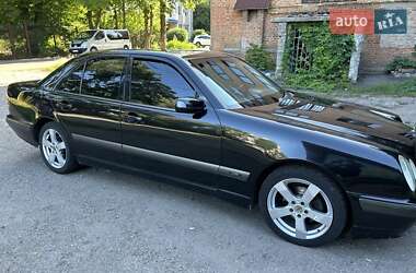 Mercedes-Benz E-Class 2001