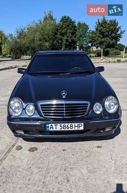 Mercedes-Benz E-Class  2000