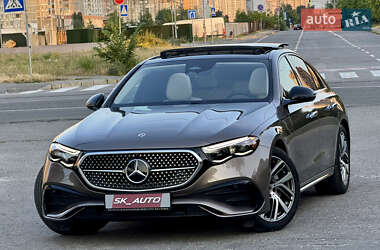 Mercedes-Benz E-Class  2024