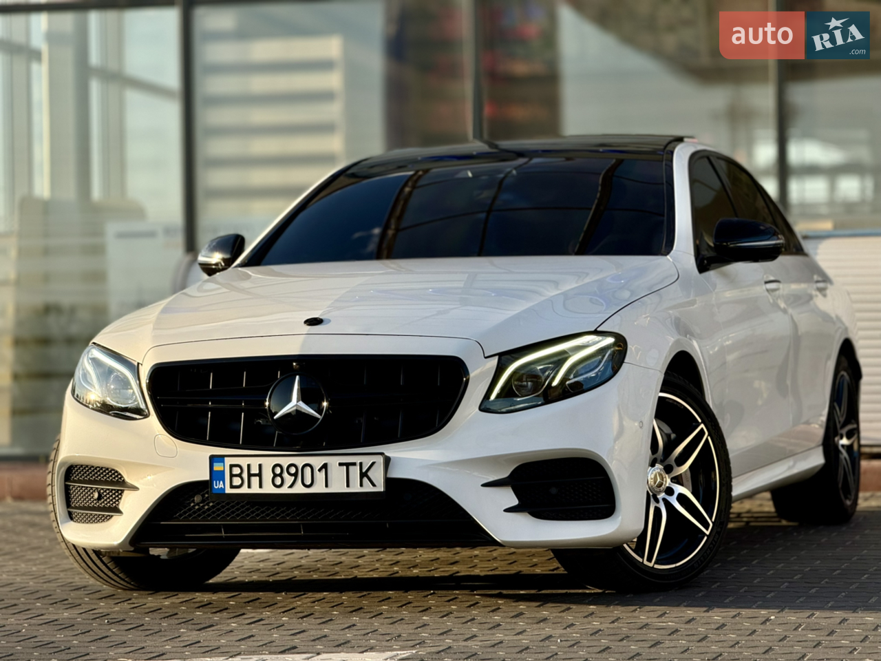 2017 Mercedes-Benz E-klasse - мініатюра 2