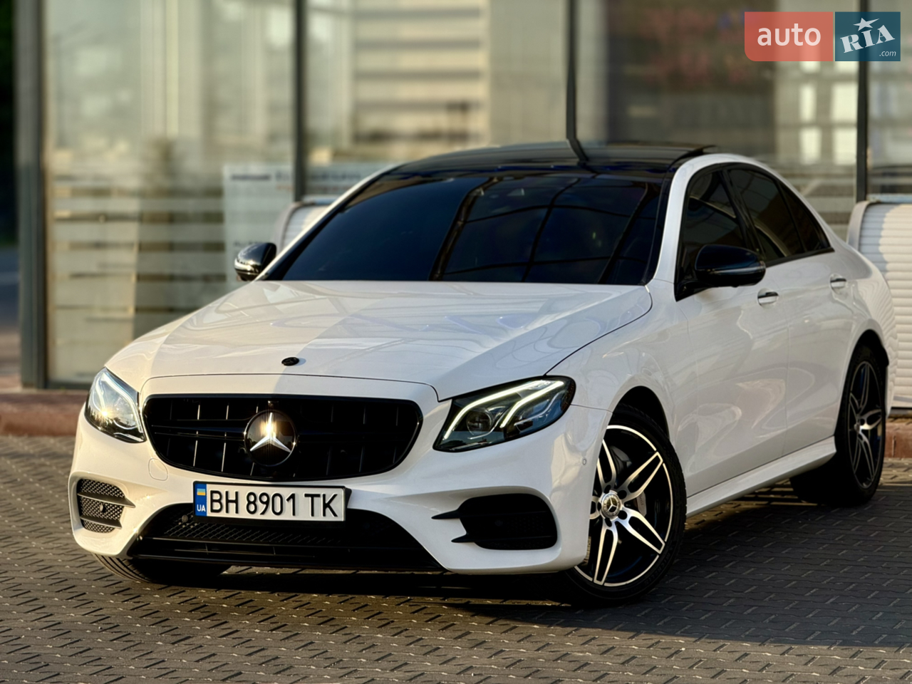 2017 Mercedes-Benz E-klasse - мініатюра 3