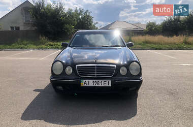 Mercedes-Benz E-Class  1999