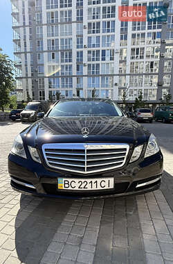 Mercedes-Benz E-Class 2011