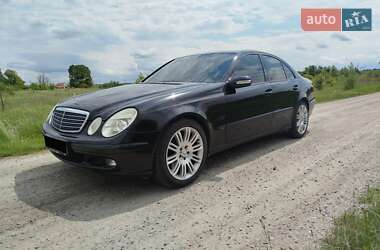 Mercedes-Benz E-Class 2005